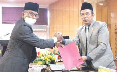 Rapat paripurna Pertanggungjawaban APBD Karimun 2021