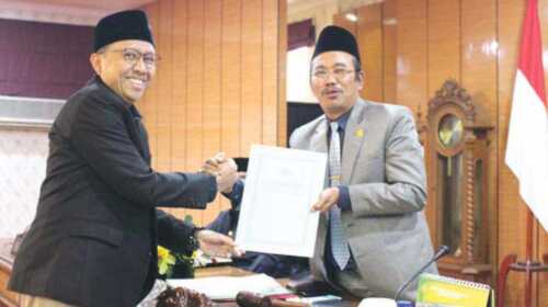 Rapat paripurna Pertanggungjawaban APBD Karimun 2021