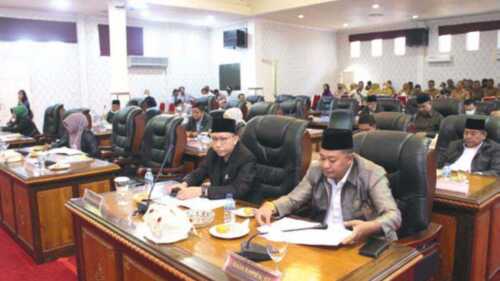 Rapat paripurna Pertanggungjawaban APBD Karimun 2021