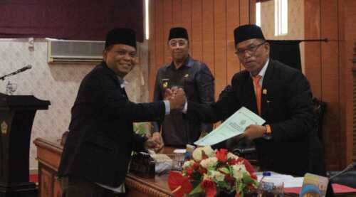 paripurna ranperda pajak karimun4