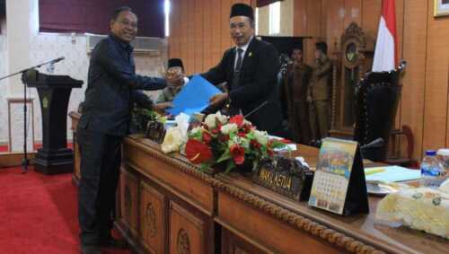 Rapat Paripurna Pembahasan Tiga Ranperda di DPRD Karimun