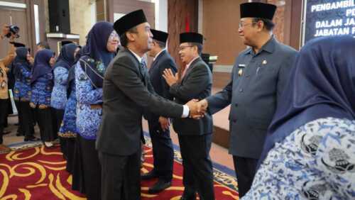 Wakil Bupati Karimun Lantik 110 PNS