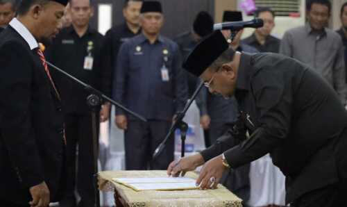 Pelantikan Pejabat Administrator, Pengawas dan Kepala Sekolah