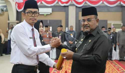 Pelantikan Pejabat Administrator, Pengawas dan Kepala Sekolah