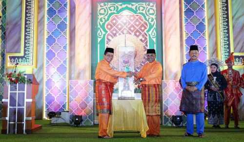 Pembukaan STQH Provinsi Kepri X di Coastal Area Tanjung Balai Karimun