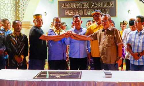 Peresmian Tugu Tanjak