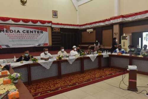 Evaluasi Penanganan COVID-19 dan Vaksinasi