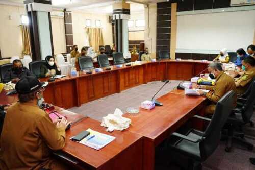 Wakil Bupati hadiri RPD Komisi 1 DPRD Karimun