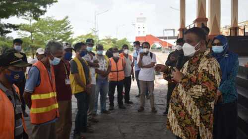 Sembako juru parkir