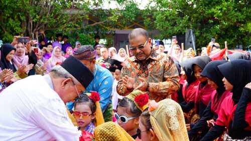 Bupati Hadiri Perayaan HUT SDN 003 Teluk Uma