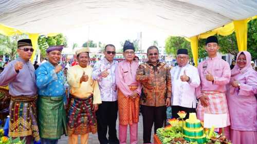 Bupati Hadiri Perayaan HUT SDN 003 Teluk Uma
